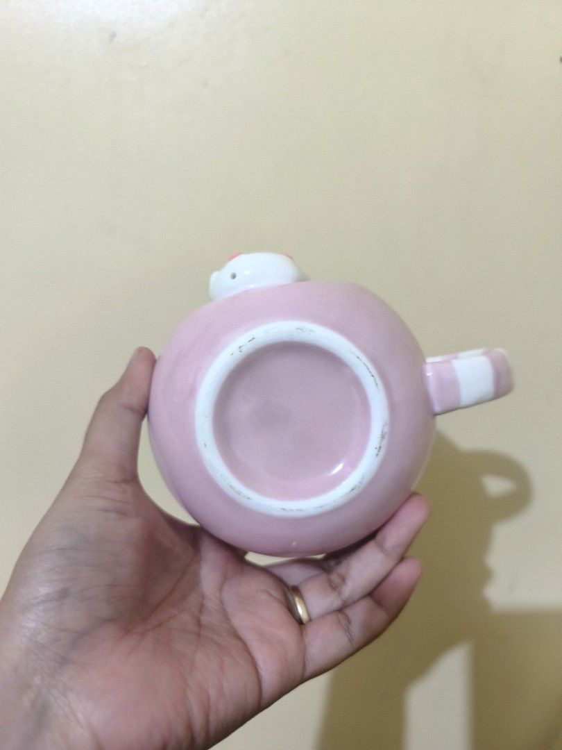 Pink Mug (Category: Coffee & Tea Tableware) located in Pangil. Submitted by kopee_matcha (Listing ID 1461338477, Image 2). Description: Pink Mug Price : 260 comment mine + Code ex. mine/m *Strickly 2 days reservation only * Payment must be completed within 48 hours. If unpaid, your order will be automatically forfeited and the item/s will be given to the next miner. *No deleting of comments *3 or more items (Large pouch or box only) Please note t
