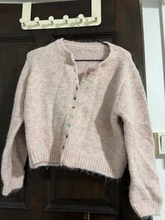 (Category: ) located in . Submitted by ellyhy48 (Listing ID 1461467222, Image 1). Description: .