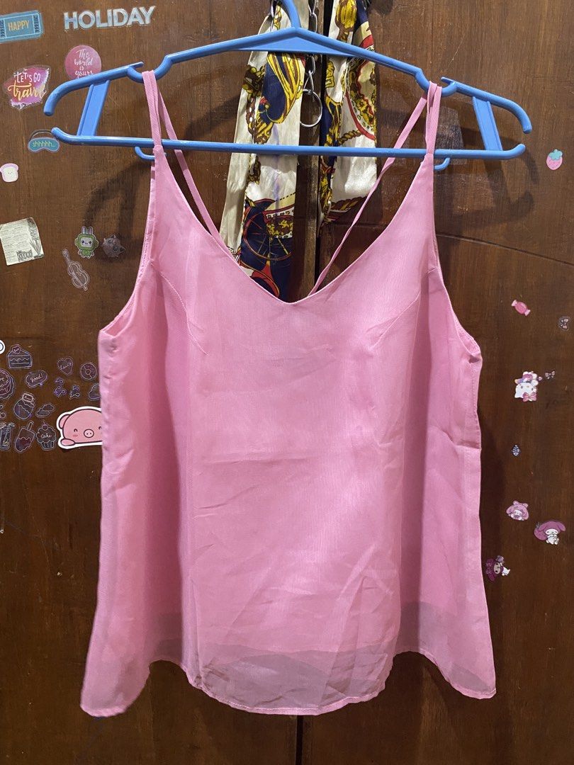 Pink tamara top (Category: Sleeveless) located in Baler. Submitted by rosacloset (Listing ID 1461468052, Image 1). Description: Size: Xs to small Brand: local brand - Tamara Decluttering No rush shipping Shipping from baler, aurora.