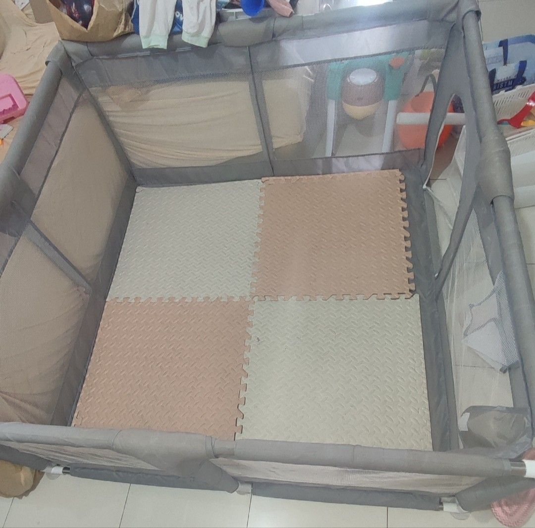 Playpen 130x130 (Category: Infant Playtime) located in Manila. Submitted by kimmydora16 (Listing ID 1461449838, Image 2). Description: 130x130cm playpen rfs decluttering.