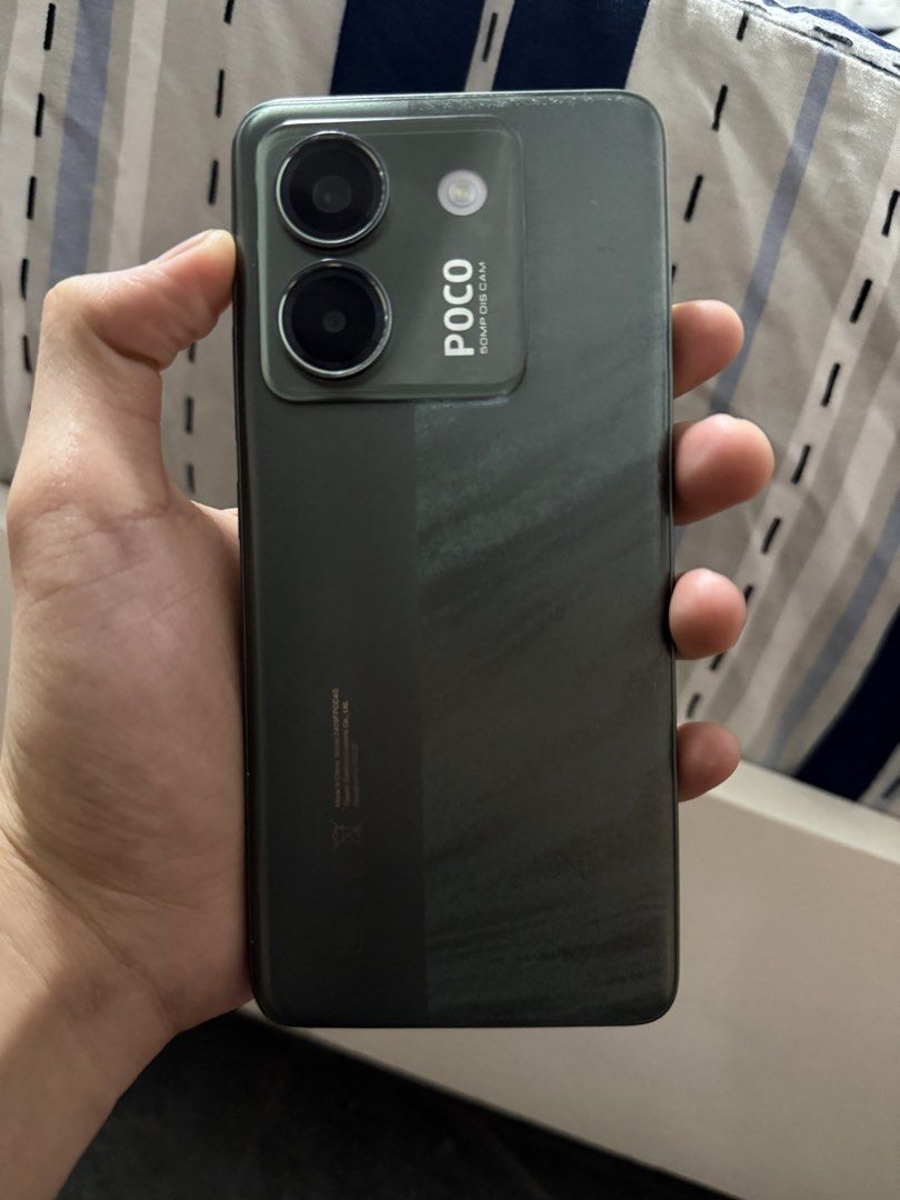poco m7 pro 5g (Category: Android Others) located in Bulacan. Submitted by nonumberninemickey__ (Listing ID 1461500786, Image 2). Description: poco m7 pro 5g -bought june 7 2026 -minor scratch -no box , no charger , only unit pm for more dets pwede tawad basta di barat.