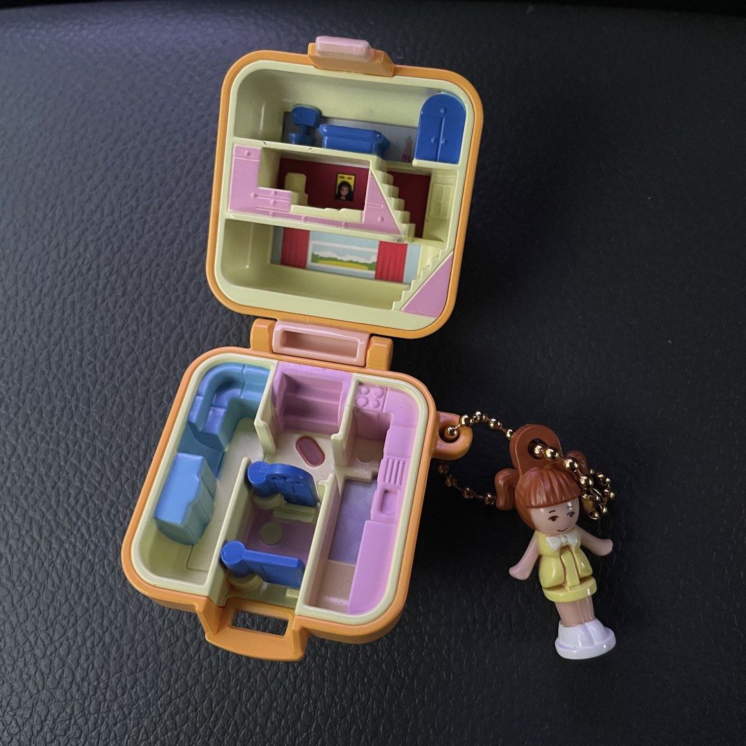 Polly Pocket Gashapon V2 (Category: Kids Toys) located in Quezon City. Submitted by nicole062020 (Listing ID 1461416130, Image 1). Description: .