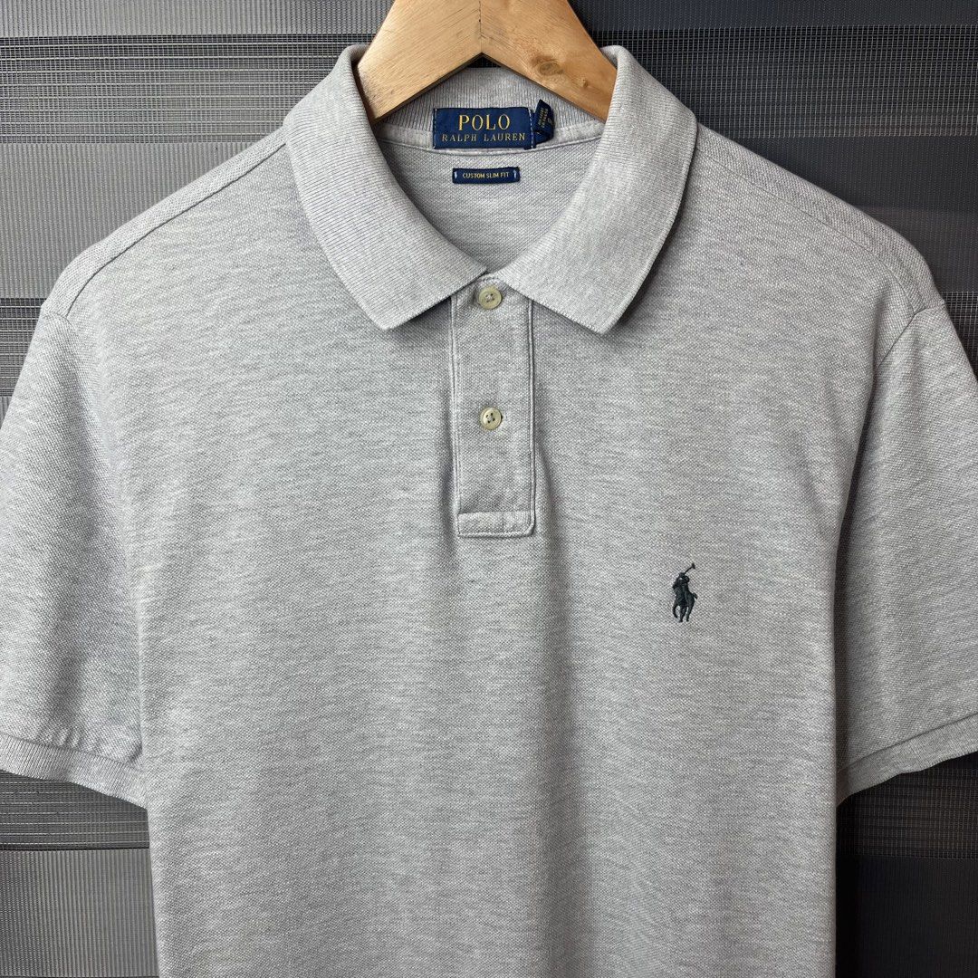 Polo Ralph Lauren - Light Gray & Black Pony (Category: Tshirts & Polo Shirts ) located in Pasig City. Submitted by good_finds.ph26 (Listing ID 1461348019, Image 2). Description: Polo Ralph Lauren - Size : Large ( Costum Slim Fit ) Width : 20.5 Length : 29 ( front ) - 30 ( back ) - Gray & Navy Pony ( 10/10 Colorate ) ✨ Issue ❌ - Authentic ☑️ - Like New Condition ✨ 📩📩📩.