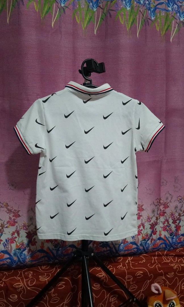 Polo shirt (Category: Babies & Kids Fashion) located in Manila. Submitted by rarefire-9644 (Listing ID 1461384553, Image 2). Description: Size 16.