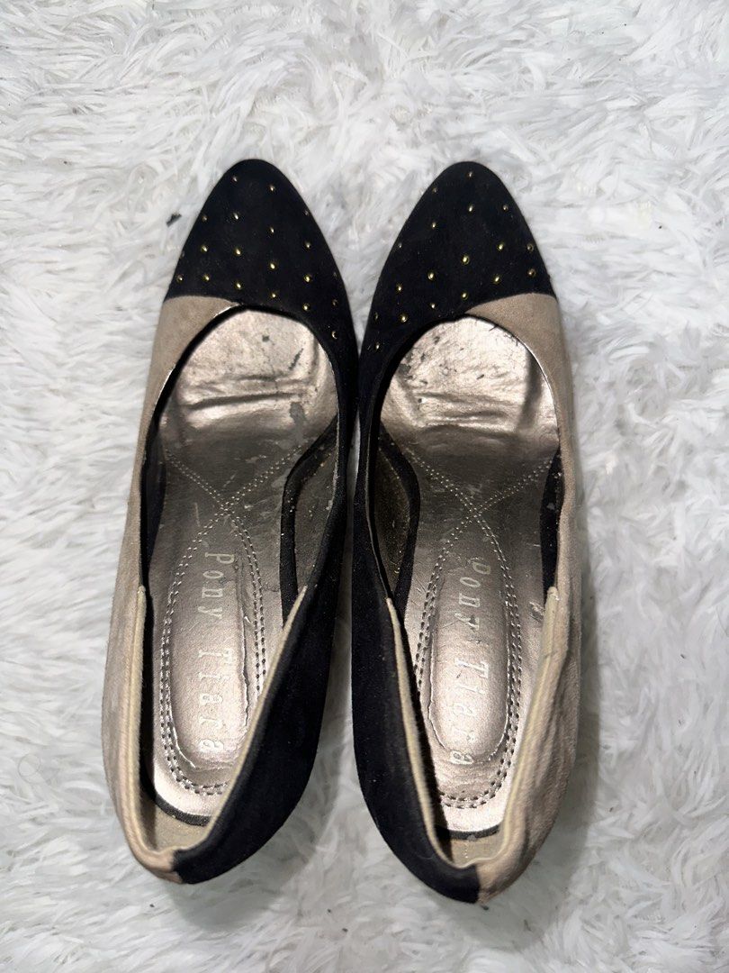 Pony Tiara Black & Tan Studded Pointed Toe Heels (Category: Heels) located in Davao. Submitted by waynerp (Listing ID 1461499295, Image 2). Description: - Pony Tiara black and tan heels - Size S/4 - Pointed toe with gold stud details - Comfortable for work or a night out - Insoles show some wear.