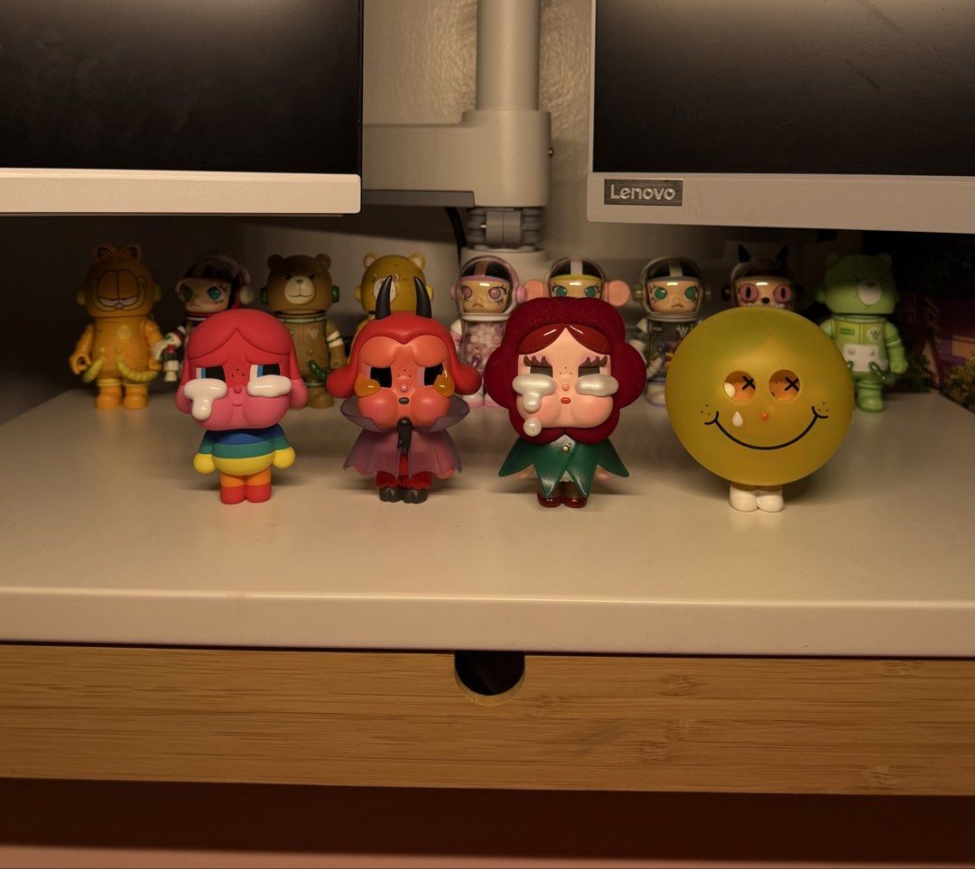 Popmart Crybaby (Category: Designer & Blind Box Toys) located in Makati City. Submitted by kamsahamniduh (Listing ID 1461529717, Image 1). Description: 450 each or take all 1700.