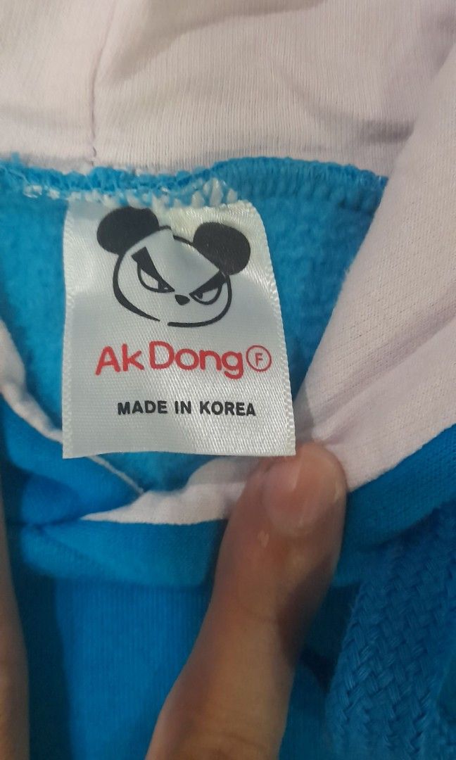PRELOVED STITCH HOODIE JACKET SWEATER (Category: Babies & Kids Fashion) located in Manila. Submitted by lucky7ph (Listing ID 1461444715, Image 2). Description: stitch hoodie ideal for 7 to 10yrs old unisex.