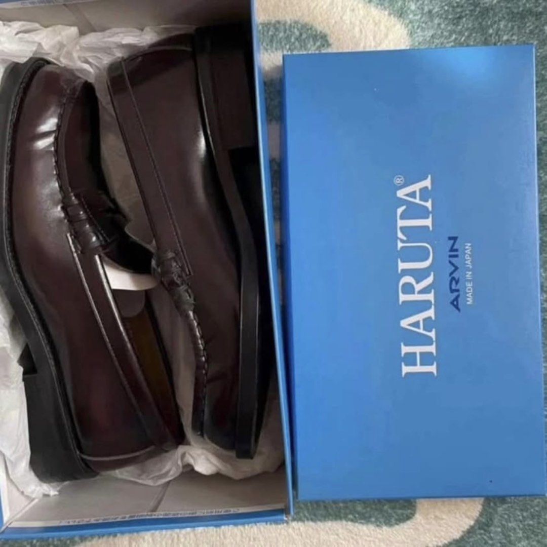 (preorder) haruta arvin loafers (Category: Casual Shoes) located in Manila. Submitted by hyuckshaul (Listing ID 1461339516, Image 1). Description: haruta model 6550 3E arvin loafers - synthetic leather - preorder (within 2 weeks upon order) - japan sizes 23.5 to 30cm (upon availability) - do check & research their sizes accordingly as it can be tricky - message me the color & size in cm when ordering colors: - jamaica (1st photo) - black (2nd pho