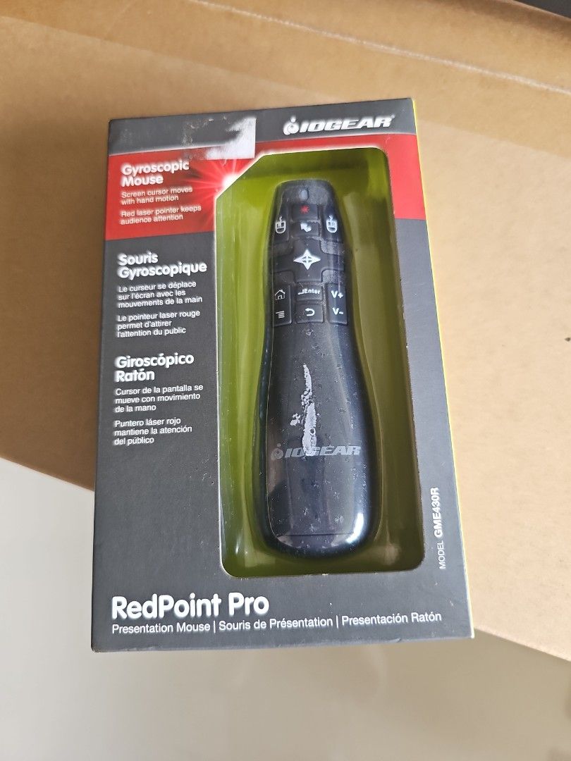 Presentation mouse (Category: Other Accessories) located in Singapore. Submitted by chapge2017 (Listing ID 1461415970, Image 1). Description: - for presentation used - Comes with laser pointer.