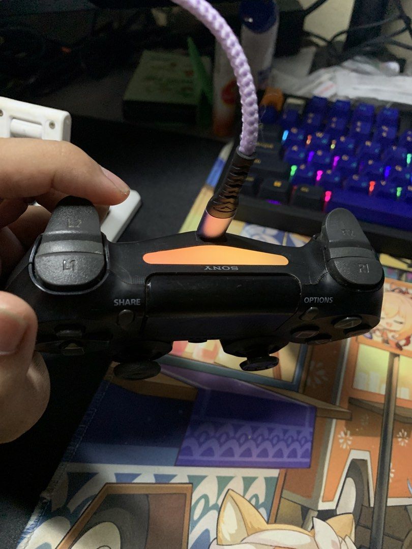 Ps4 controller (Category: PlayStation) located in Bayan Lepas. Submitted by kitokashiki (Listing ID 1461371175, Image 3). Description: WTS Original sparepart only Sparepart only Sparepart only Selling as it is Ps4 controller Condition as show in pic Cod in shah alam area Post + rm10 .