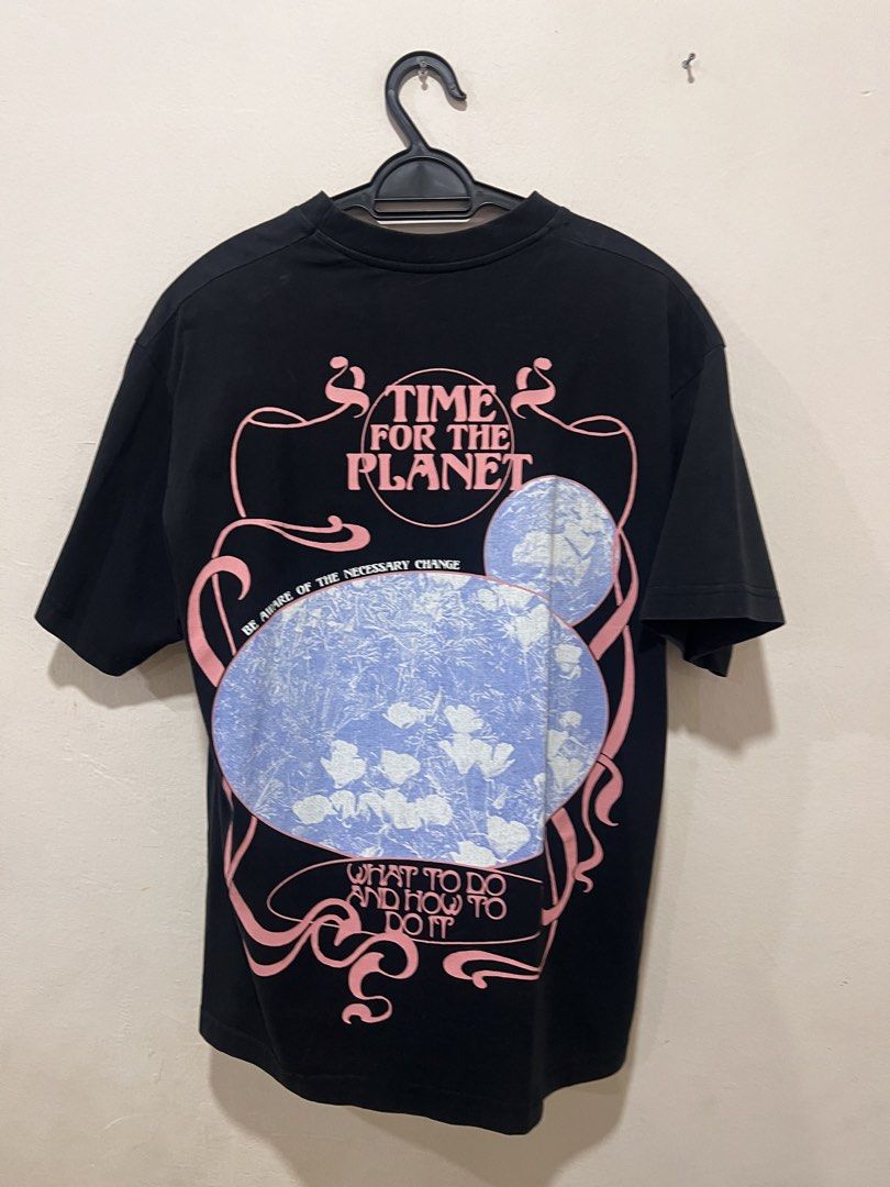 PULL&BEAR (Category: Tshirts & Polo Shirts) located in Melaka Tengah. Submitted by preloved_kabj (Listing ID 1461519321, Image 3). Description: .