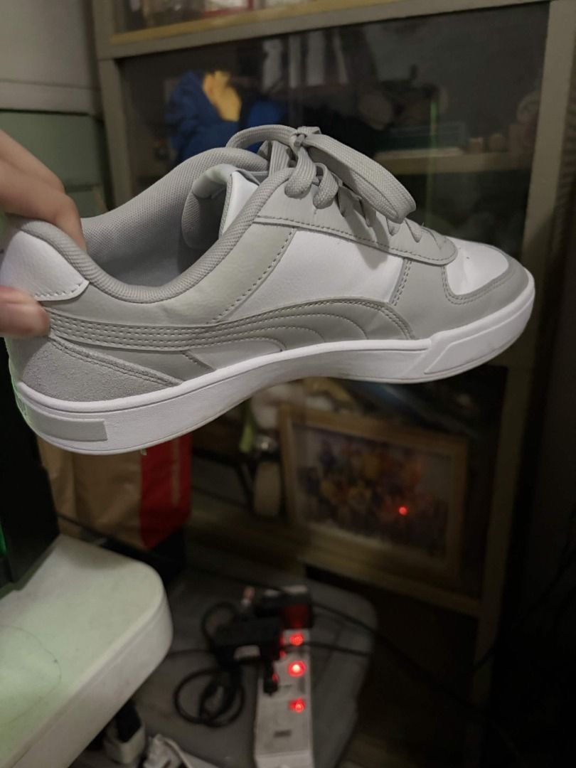 Puma CAVEN Ash Grey and White Sneakers (Category: Casual Shoes) located in Quezon City. Submitted by 1apollo (Listing ID 1461406161, Image 2). Description: -Used once only, rfs too small for my size - 3200 brand new price & 1900 sale price on puma website NO ISSUES 100% CLEAN INSPECT ALL U WANT!!!! RUSH SELLING!! fast break!!.