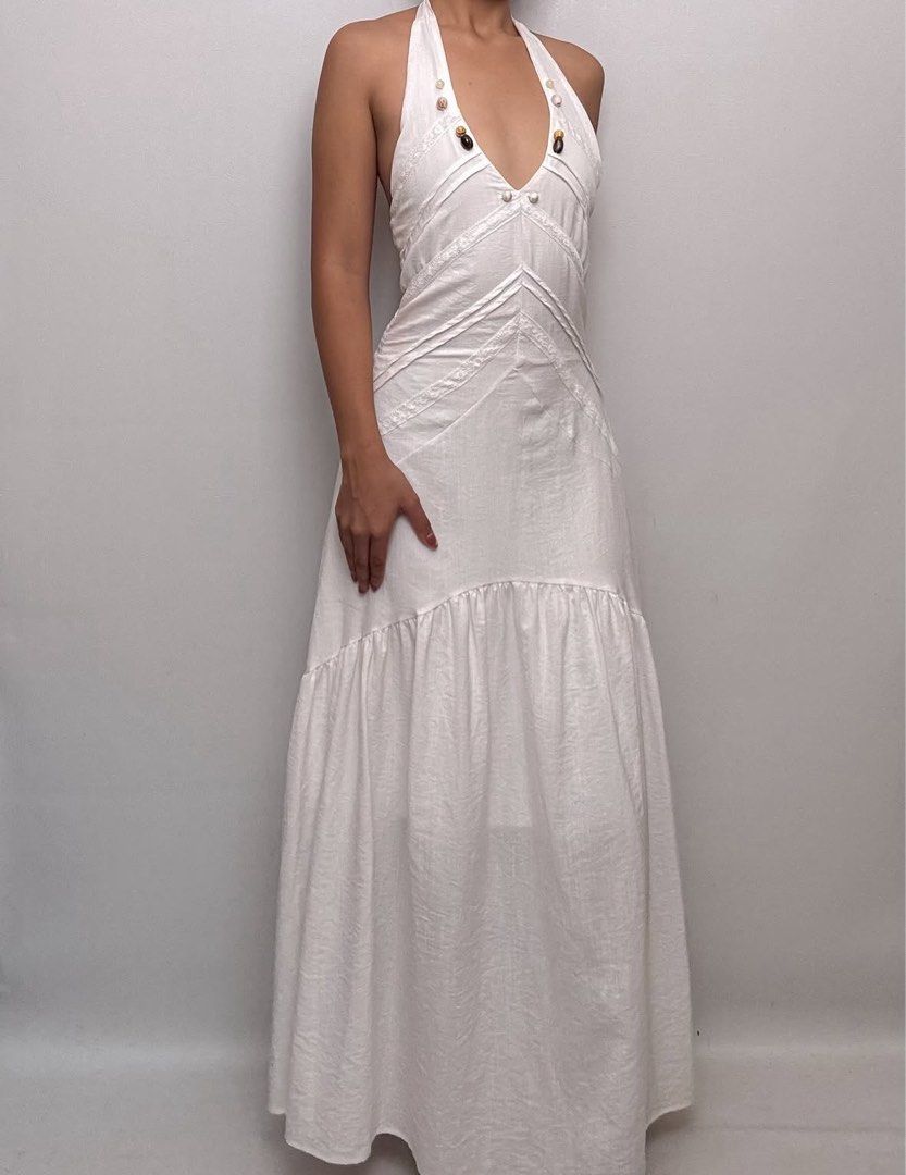 Quality Cotton Halter Dress (Category: Dresses) located in San Juan City. Submitted by jeane_de_arcc (Listing ID 1461341925, Image 2). Description: B:32-36” W:26-32” L:56” -lined -heavyweight -used once 🌸Seller’s Fave.