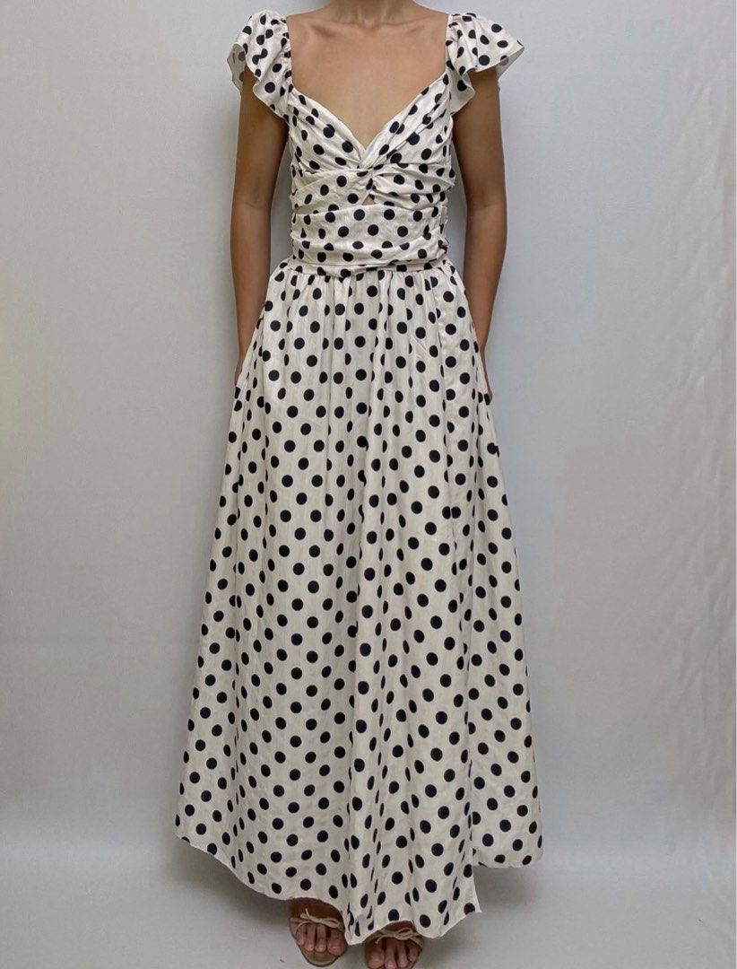 Quality Smocked Back Polka Midi Dress (Category: Dresses) located in San Juan City. Submitted by jeane_de_arcc (Listing ID 1461329432, Image 1). Description: -lined, garterized strap -fits small to large B:32-40” W:28-35” L:54”.