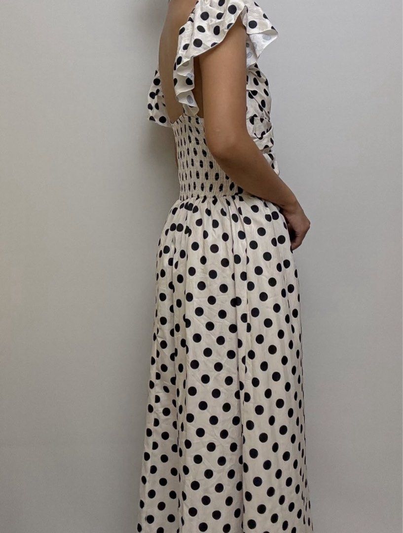 Quality Smocked Back Polka Midi Dress (Category: Dresses) located in San Juan City. Submitted by jeane_de_arcc (Listing ID 1461329432, Image 3). Description: -lined, garterized strap -fits small to large B:32-40” W:28-35” L:54”.
