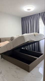 (Category: ) located in . Submitted by forever22 (Listing ID 1461337657, Image 1). Description: .