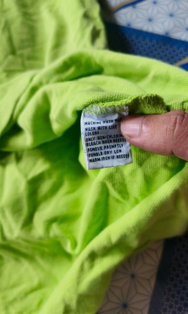 Ralph Lauren polo (Category: Tshirts & Polo Shirts ) located in Manila. Submitted by mackussil (Listing ID 1461487631, Image 3). Description: Ralph Lauren polo size Large dimes 23x28-30 complete tags no issue no fade.