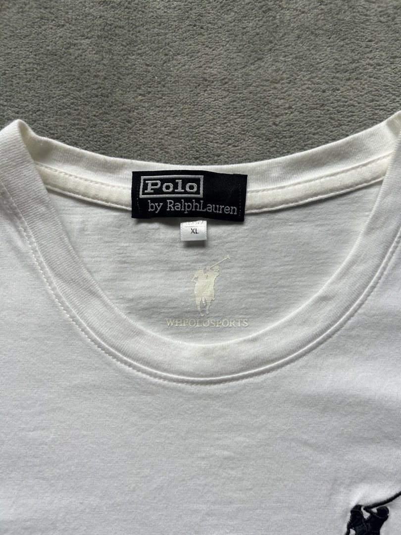 Ralph Lauren Shirt (Category: Tshirts & Polo Shirts ) located in Manila. Submitted by wenttttt (Listing ID 1461423594, Image 3). Description: 18.5 x 26 No issue.