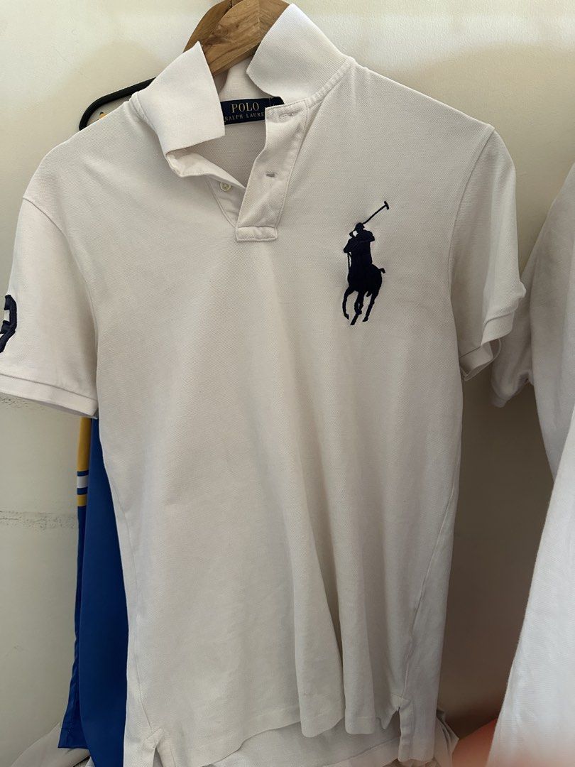 Ralph Lauren White Big Pony Polo (Category: Tshirts & Polo Shirts ) located in Bulacan. Submitted by rccurated._ (Listing ID 1461364372, Image 1). Description: Cut wash tag 19.5x27.