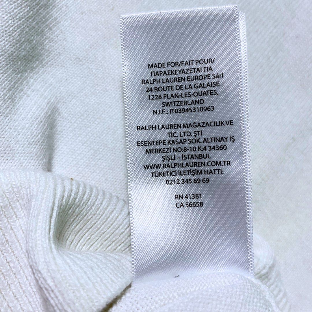 Ralph Lauren White Knitted Longsleeves (Category: Tshirts & Polo Shirts ) located in Manila. Submitted by streetplug (Listing ID 1461542350, Image 3). Description: issues : none ☑️ sizes : 23 x 27 10/10 color rate 🎨 complete tags ✅ las piñas location 📌 jnt or lalamove 🚛 meetup around las piñas area ‼️.