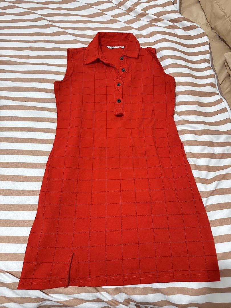 Red Dress (Category: Dresses) located in Valenzuela. Submitted by shopbychacha (Listing ID 1461389210, Image 1). Description: Red Dress Like new! Can fit from XS to S.