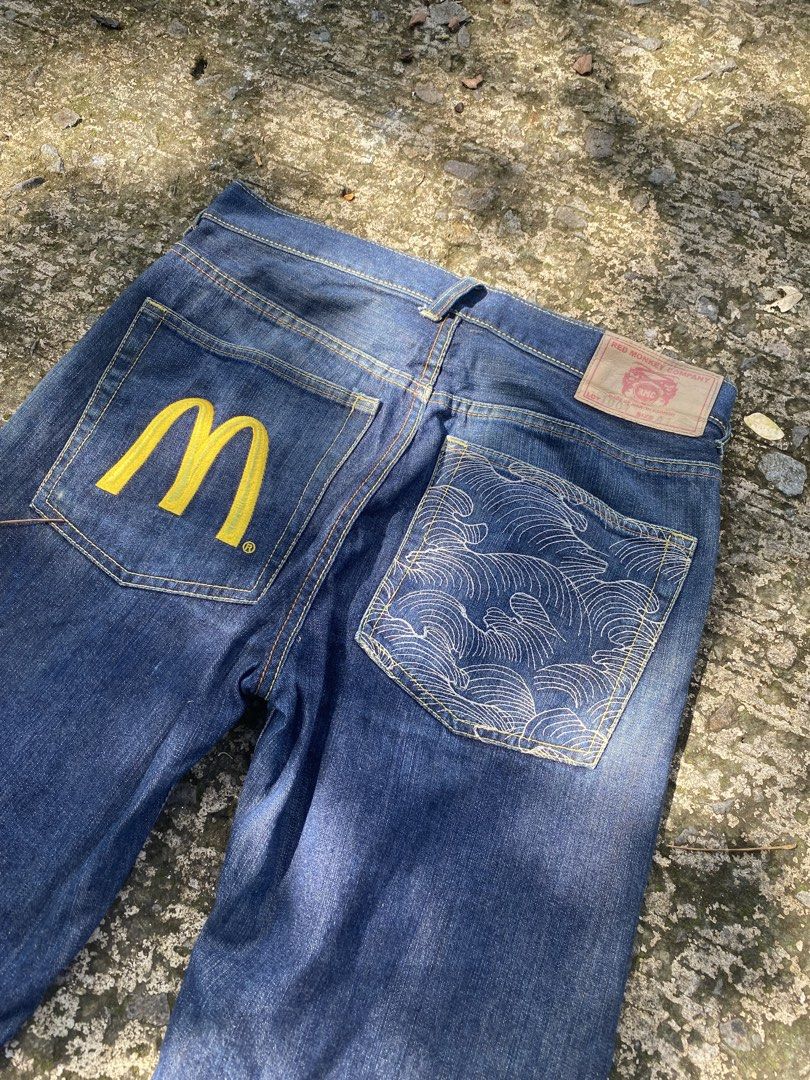 Red Monkey Jeans (Category: Activewear) located in Del Monte. Submitted by dailychoose (Listing ID 1461424192, Image 2). Description: .