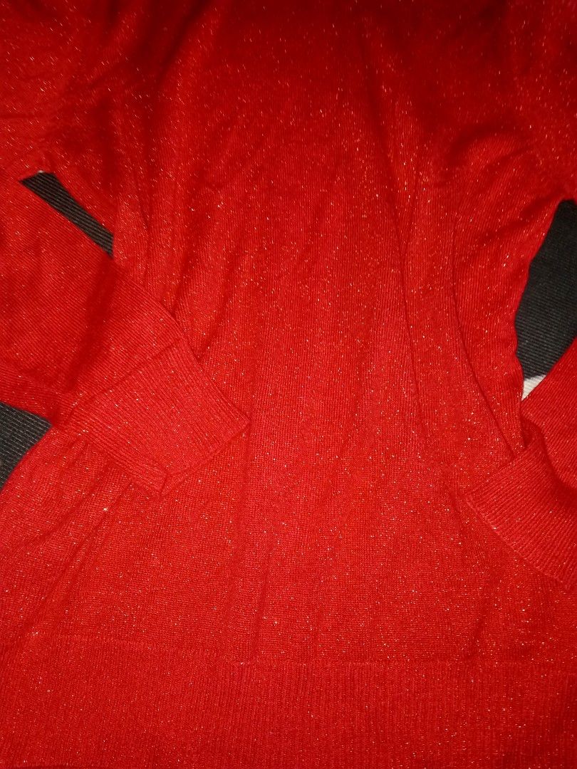Red Sparkly Turtleneck Long Sleeve Sweater (Category: Longsleeves) located in Manila. Submitted by icamalicdem29 (Listing ID 1461468503, Image 3). Description: - Sparkly red turtleneck sweater - Long sleeves with ribbed cuffs - Subtle shimmer throughout the material - Versatile for casual or dressy looks - Easy to layer or wear solo - Care: Hand wash cold, do not bleach, flat dry, iron medium heat.