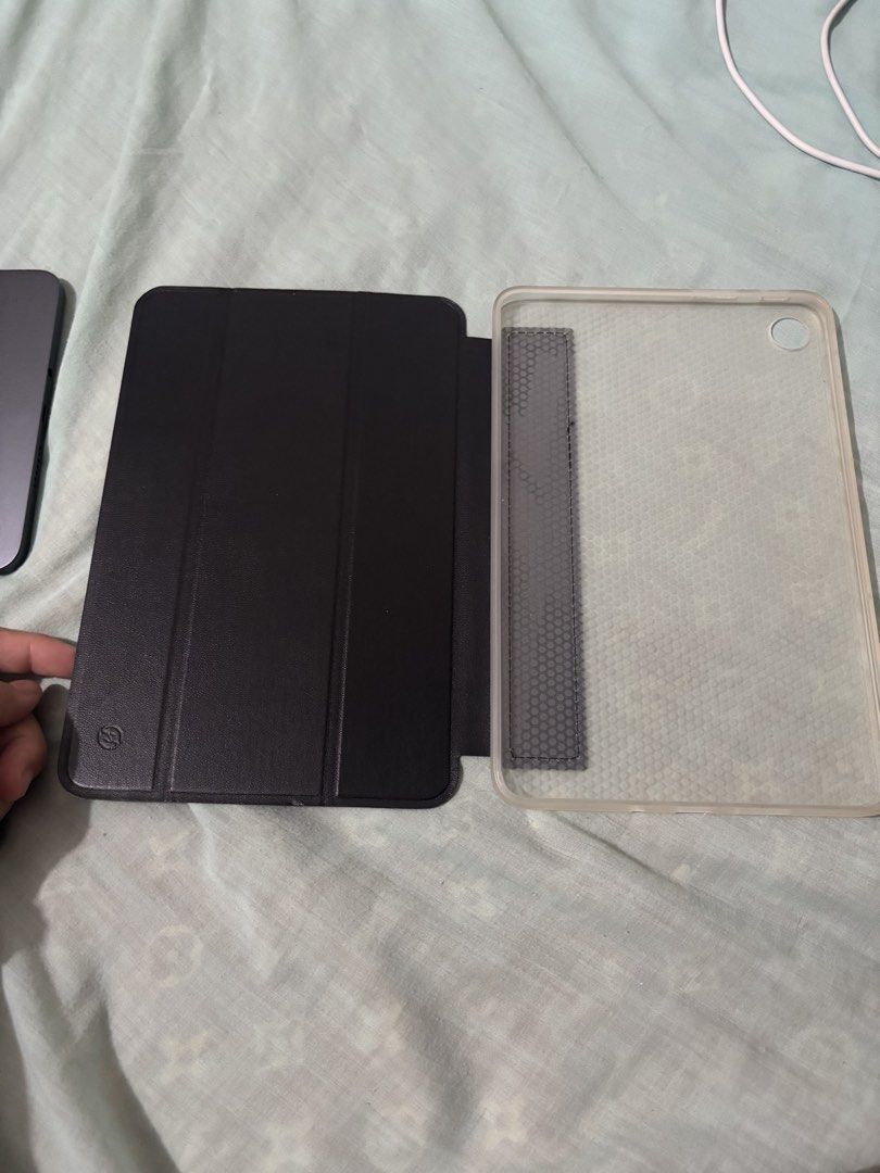 REDMI 9.7 Tablet (Category: Android) located in Quezon City. Submitted by silentfalcon-d848 (Listing ID 1461457784, Image 3). Description: almost new, slightly used. with box and charger.