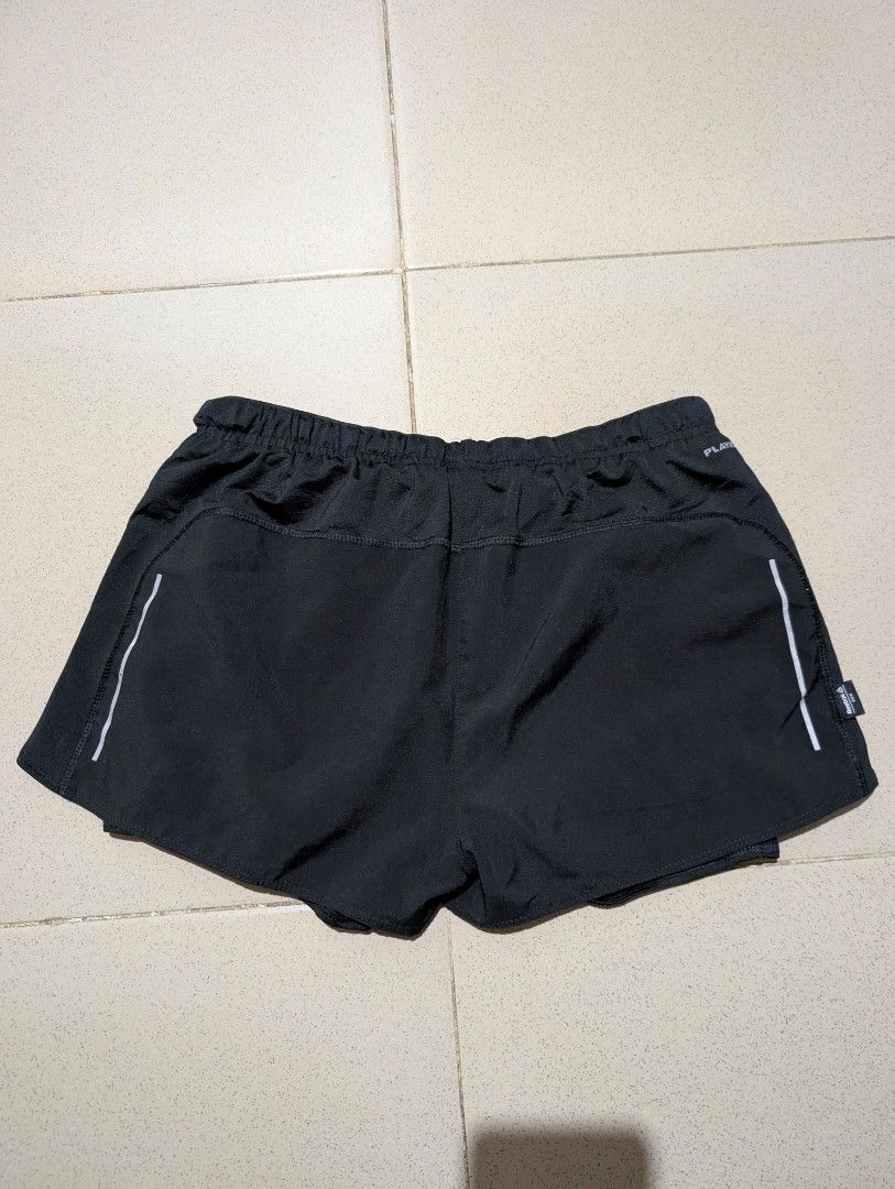 Reebok (Category: Activewear) located in Tacurong. Submitted by natzcorpz848973 (Listing ID 1461559305, Image 3). Description: Reebøk Small 26-28W x 9.5L 9.5/10 Color rate No issue Excellent Condition.