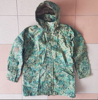 (Category: ) located in . Submitted by warehouseno5 (Listing ID 1461331865, Image 1). Description: .