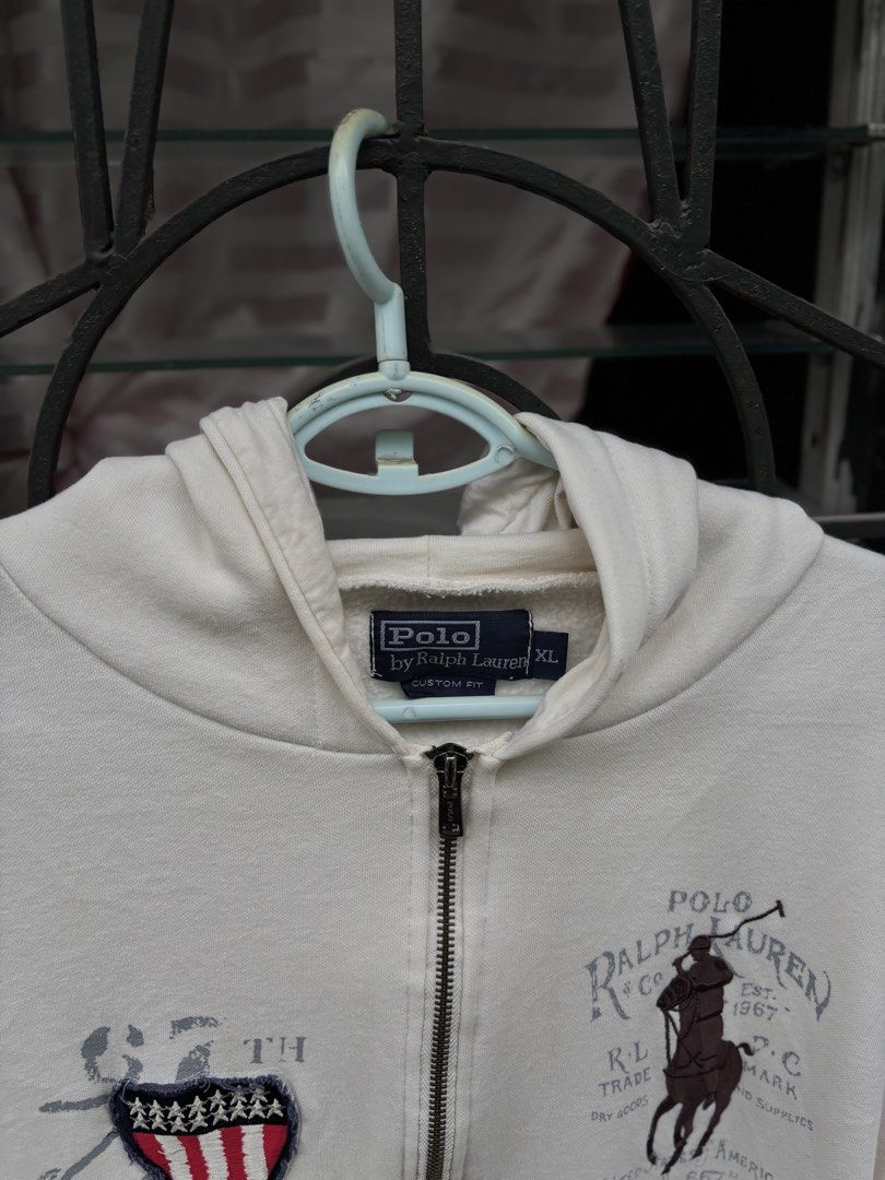 RL Hoodie (Category: Coats, Jackets and Outerwear) located in Isulan. Submitted by nur_thrifts (Listing ID 1461335036, Image 2). Description: RL hoodie Condition: 9/10 Dimes: 21x26 Xl on tag Youth Size 850+ship (nego) Good condition Small stain not noticeable Cut wash tags 📍Isulan, SK Comment/DM to claim”.