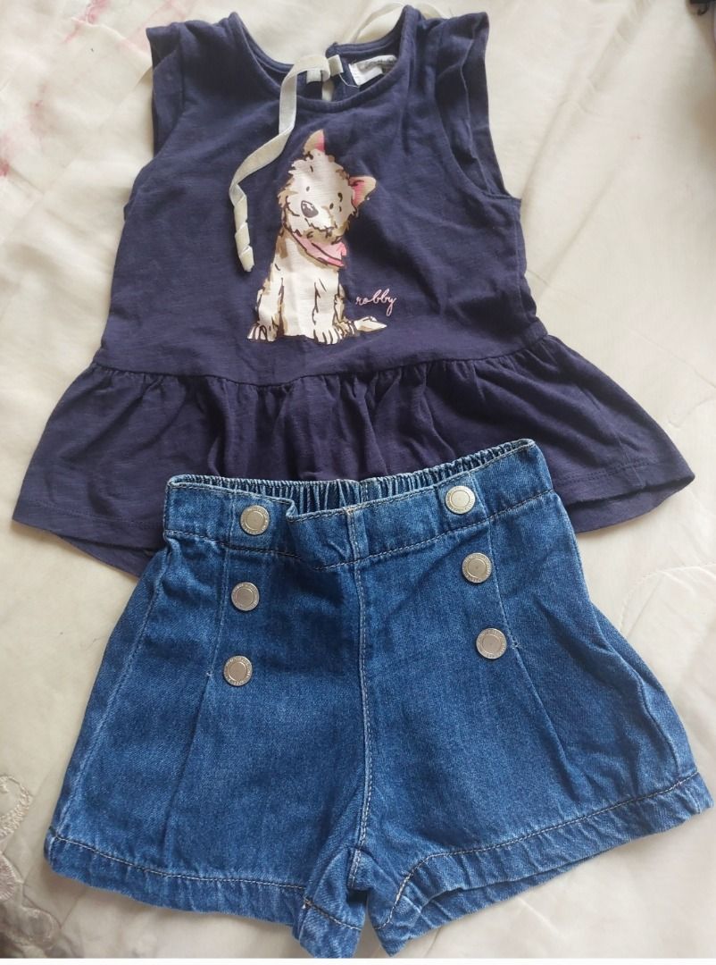 Robby Rabbit Set (Category: Babies & Kids Fashion) located in Valenzuela. Submitted by sv072724 (Listing ID 1461473216, Image 1). Description: Preloved in good used condition size 2.