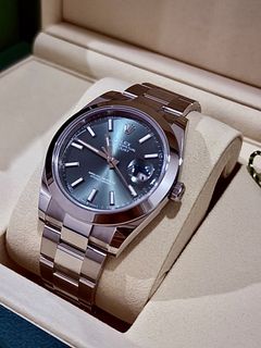 (Category: ) located in . Submitted by hodinkee_293 (Listing ID 1461462788, Image 1). Description: .