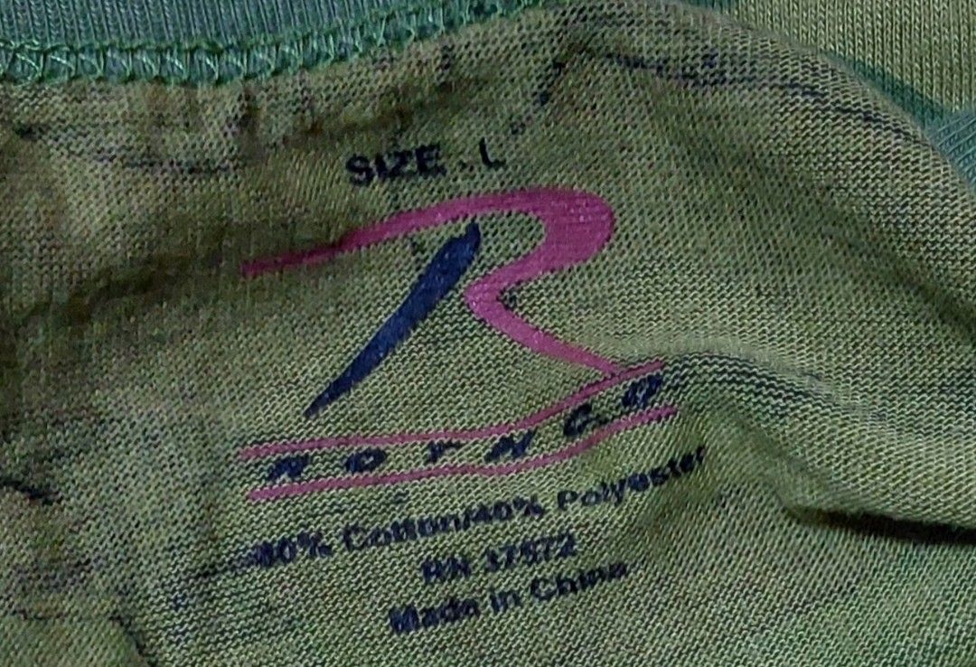 Rothco Woodland LS (Category: Activewear) located in Baguio. Submitted by wagwagan_001 (Listing ID 1461558682, Image 2). Description: excellent 21 x 28.