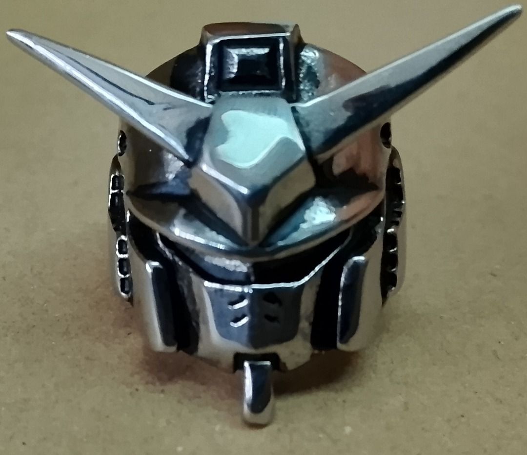 Gundam Head Style Ring [RX-78-2 Gundam] (Category: J-Wave Merchandise) located in Makati City. Submitted by newtypecollectibles (Listing ID 1461330668, Image 1). Description: - Unused -There are some initial scratches/imperfections - What you see is what you get Php 1,500 [LAST price].