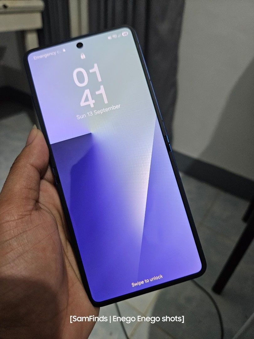 Samsung Flip 7 - 256gb (Category: Samsung) located in Caloocan City. Submitted by smilecast33971 (Listing ID 1461552873, Image 1). Description: Location: Taguig😉 open for pickup. Good day po🥦 LP: 24,500 fixed price Grabe naman mga nambabarat, ang mura na ng price e😥 ALL Function working, tested using official Samsung members app. NO SWAP😇 NO dead pixel or lines ⚠️minimal dents - 98% smooth 📌12gb/256gb / NTC Approved / Openline / All working 