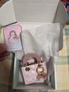 （分類：）位於 。 由 pakh2450187521 提交（商品編號 1461359538，圖片 1）。簡介： 。