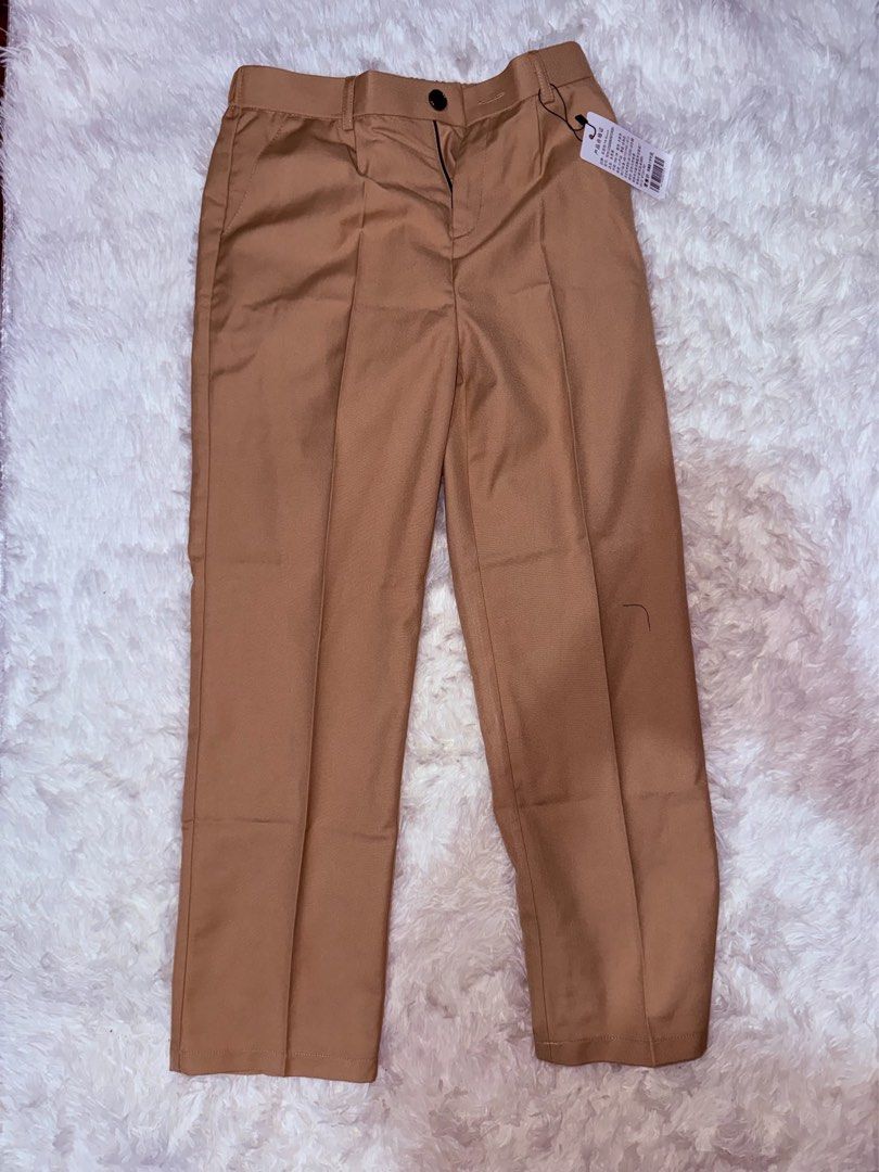 School Khaki Pants (M size) (Category: Trousers) located in Manila. Submitted by kyro0o (Listing ID 1461474385, Image 2). Description: for sale khaki pants selling as is, taguig loc.