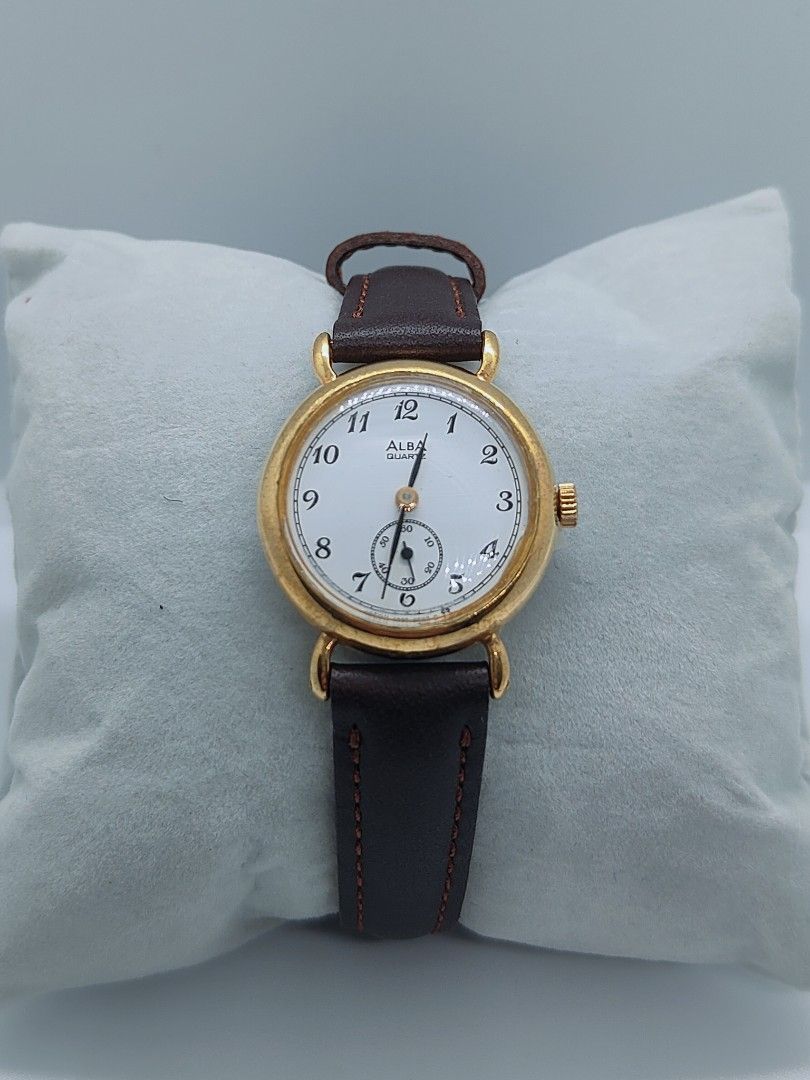 Seiko Alba Ladies Watch (Category: Luxury Watches) located in Bacoor. Submitted by cheskarica (Listing ID 1461541636, Image 1). Description: Authentic. Buy with confidence! Can be worn right away without issues. Aftermarket leather strap JDM.