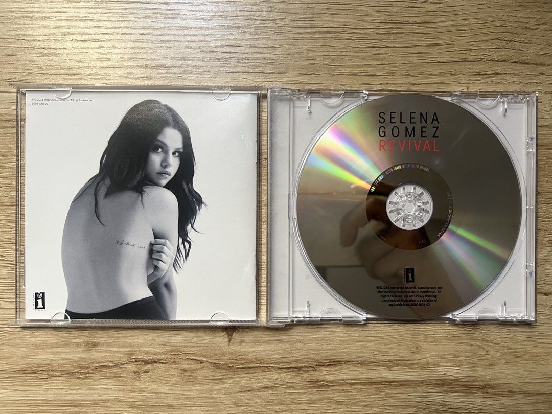 Selena Gomez Revival CD Used (Category: CDs & DVDs) located in Malolos. Submitted by thegodliesttime (Listing ID 1461404889, Image 3). Description: Canada Pressing Good Condition, Near Mint Rfs : Extra Copy MOP : Gcash Shipping : J&T Weekends only.