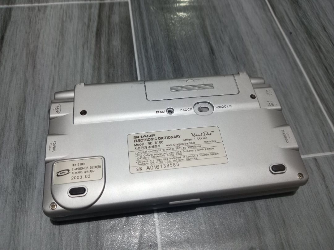 Sharp Electronic Dictionary RD-6100 (Category: Other Gadgets) located in Moalboal. Submitted by josephjohn47897 (Listing ID 1461473964, Image 2). Description: Sharp electric dictionary rd-6100!(100) has a feature similar like text to speech! has issues on the screen(look at pictures) uses 2 AAA batteries(not included) as is free if bought any of my stuff(optional) please manage your expectations since this is an old item! buy at your own risk! me