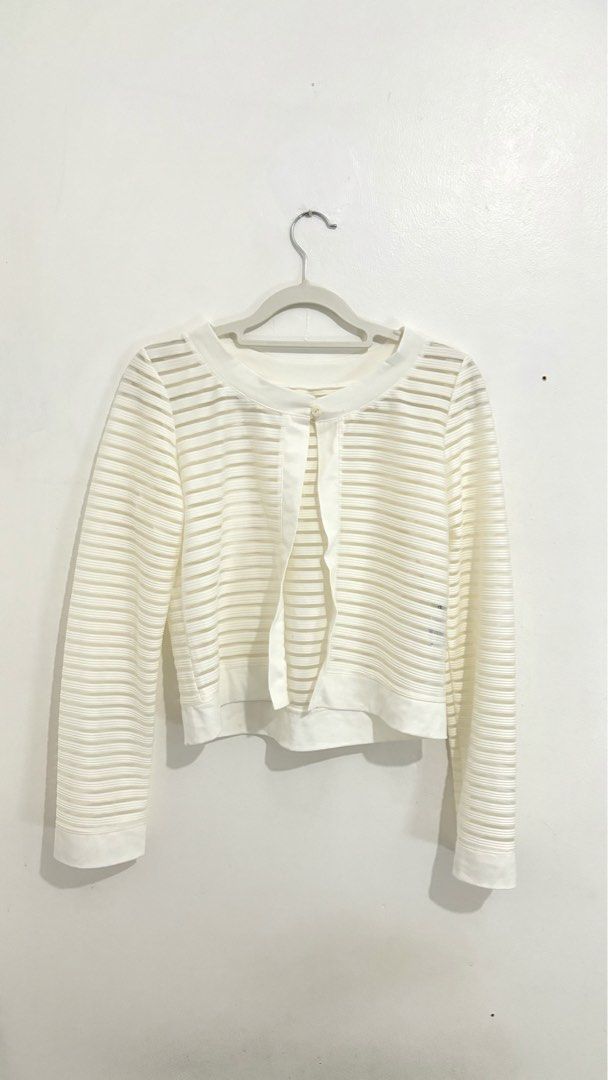 Sheer Striped Open-Front Cardigan (Category: Longsleeves) located in Caloocan City. Submitted by buymethisandthat (Listing ID 1461401125, Image 1). Description: ✨ Sheer Striped Open-Front Cardigan - ₱129 📌 CONDITION • Condition: 7.5/10 • Flaws: Noticeable brownish/yellowish spots along the lower bottom hem and cuff edges 📏 SIZE • Tag Size: Medium (M) • Recommended: Fits Small to Medium.