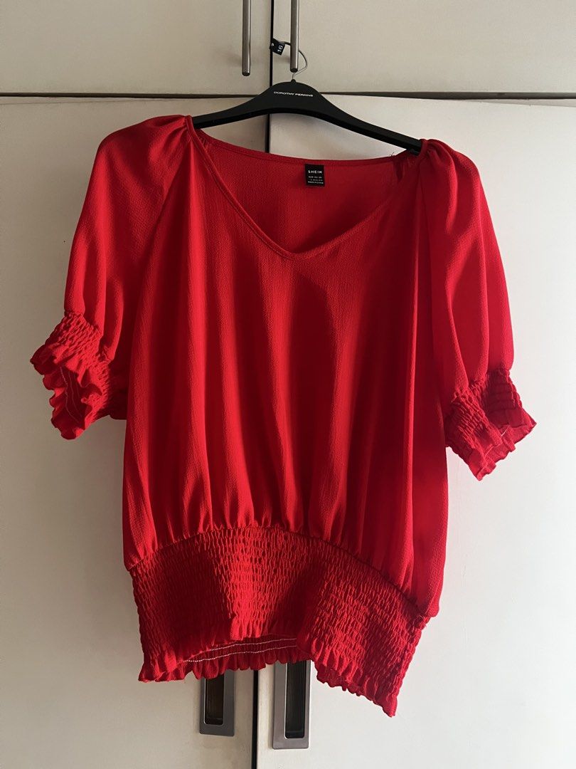 Shein Blouse- preloved (Category: Blouses) located in Manila. Submitted by jo_str (Listing ID 1461413865, Image 1). Description: Shein blouse- prelove.