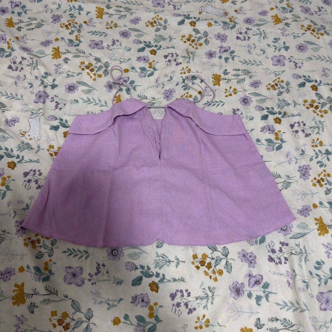 Shein Top (Category: Others Tops) located in Manila. Submitted by declutters.wrdrb (Listing ID 1461472815, Image 1). Description: .