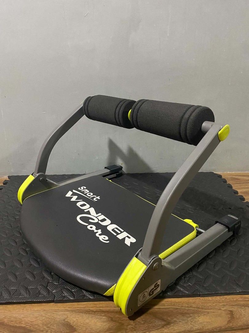Smart Wonder Core Abdominal Exerciser Machine (Category: Cardio & Fitness Machines) located in Bulacan. Submitted by mgsalinas03486427 (Listing ID 1461372512, Image 2). Description: - Smart Wonder Core ab machine - Perfect for at-home core workouts - Compact and easy to store - Features comfortable foam rollers - Sturdy and durable build - Achieve your desired abs workout.