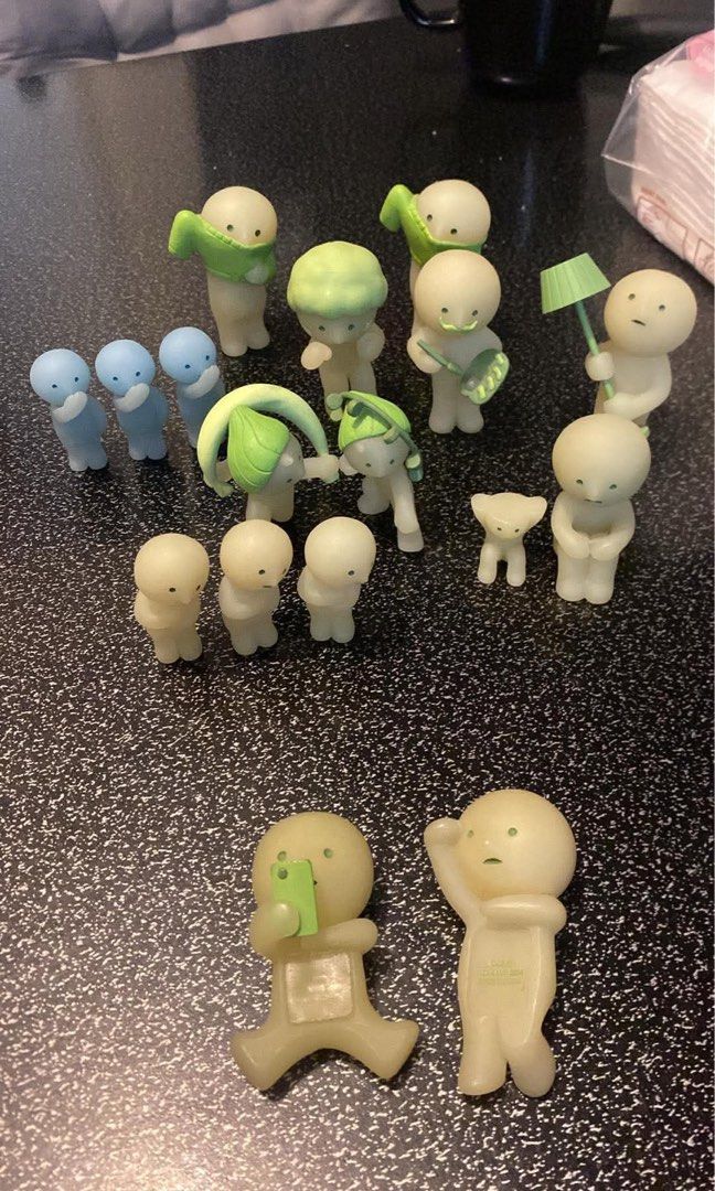 Smiski quitting sale (Category: Designer & Blind Box Toys) located in Quezon City. Submitted by sabby.519 (Listing ID 1461542943, Image 1). Description: 3k lahat na No box and foil.