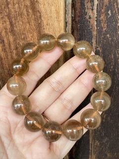 (Category: ) located in . Submitted by selling_low_by_bella_ben (Listing ID 1461433141, Image 1). Description: .