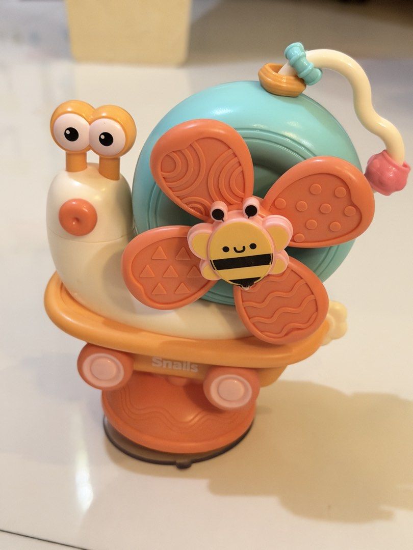 Snail Suction Spinner Toy for Baby (Category: Kids Toys) located in Rizal. Submitted by karlaquijanomd (Listing ID 1461390477, Image 1). Description: .