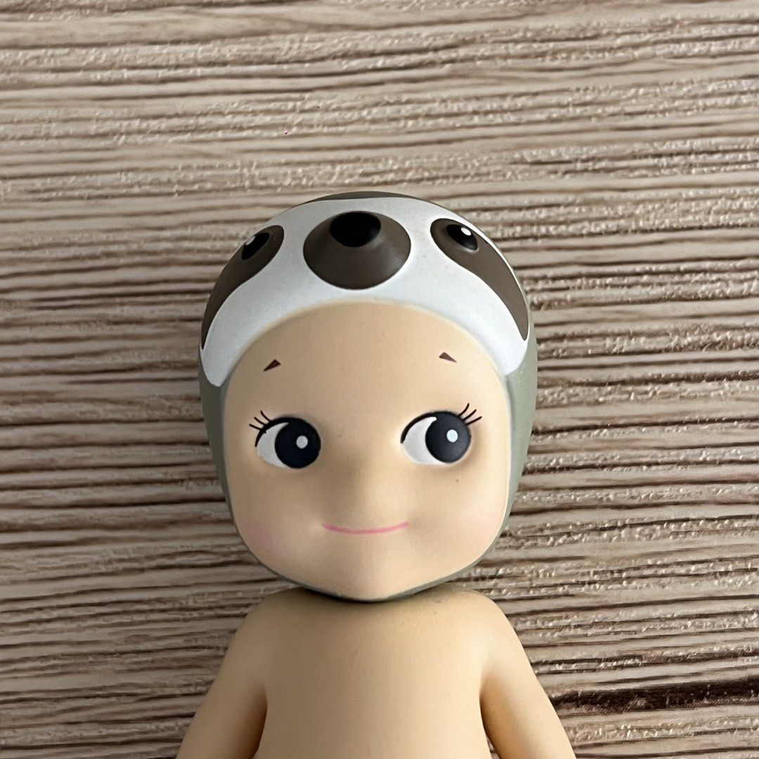 sonny angel animal series sloth (Category: Designer & Blind Box Toys) located in Mandaluyong City. Submitted by tyrasmbl (Listing ID 1461363005, Image 2). Description: - super good as new - no more box - authentic - pls adopt 🦥🩶 loc 📍 manda payment: gcash, maya, bdo shipping: sdd c/o buyer, jnt.