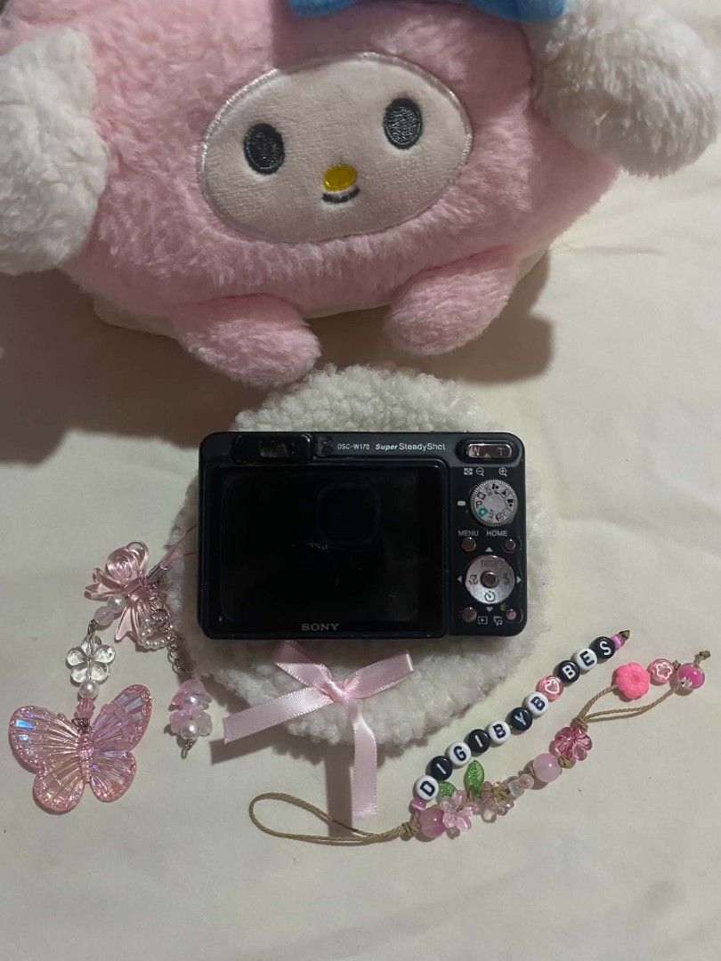 SONY CYBERSHOT DSC-W170 DIGITAL CAMERA DIGICAM (Category: Cameras) located in Manila. Submitted by jade_snap (Listing ID 1461506582, Image 2). Description: ✧⁠* SONY CYBERSHOT DSC-W170 ♡ ₱3,799 🩰Specs: *.' 10.1 MP *.' 5x optical zoom *.' ISO 80 to 3200 *.' CCD sensor 🎞️ Condition: ७९ all buttons are working, zoom, flash, video and audio ७९ body condition: 8/10 ७९ issue: lcd burn (doesn't affect the output and functionality) 👛 Ready to use! ७९ I
